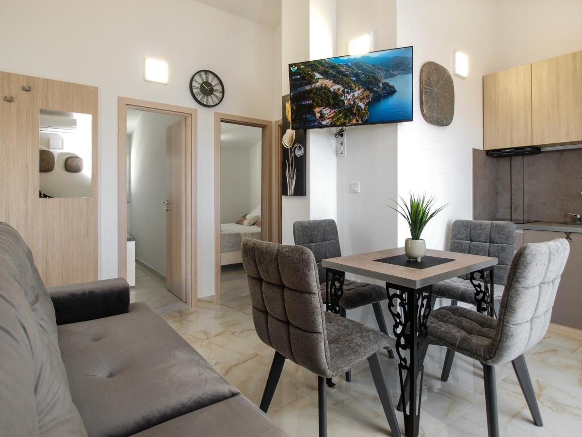 Villa Sirenis Trogir Ngoại thất bức ảnh