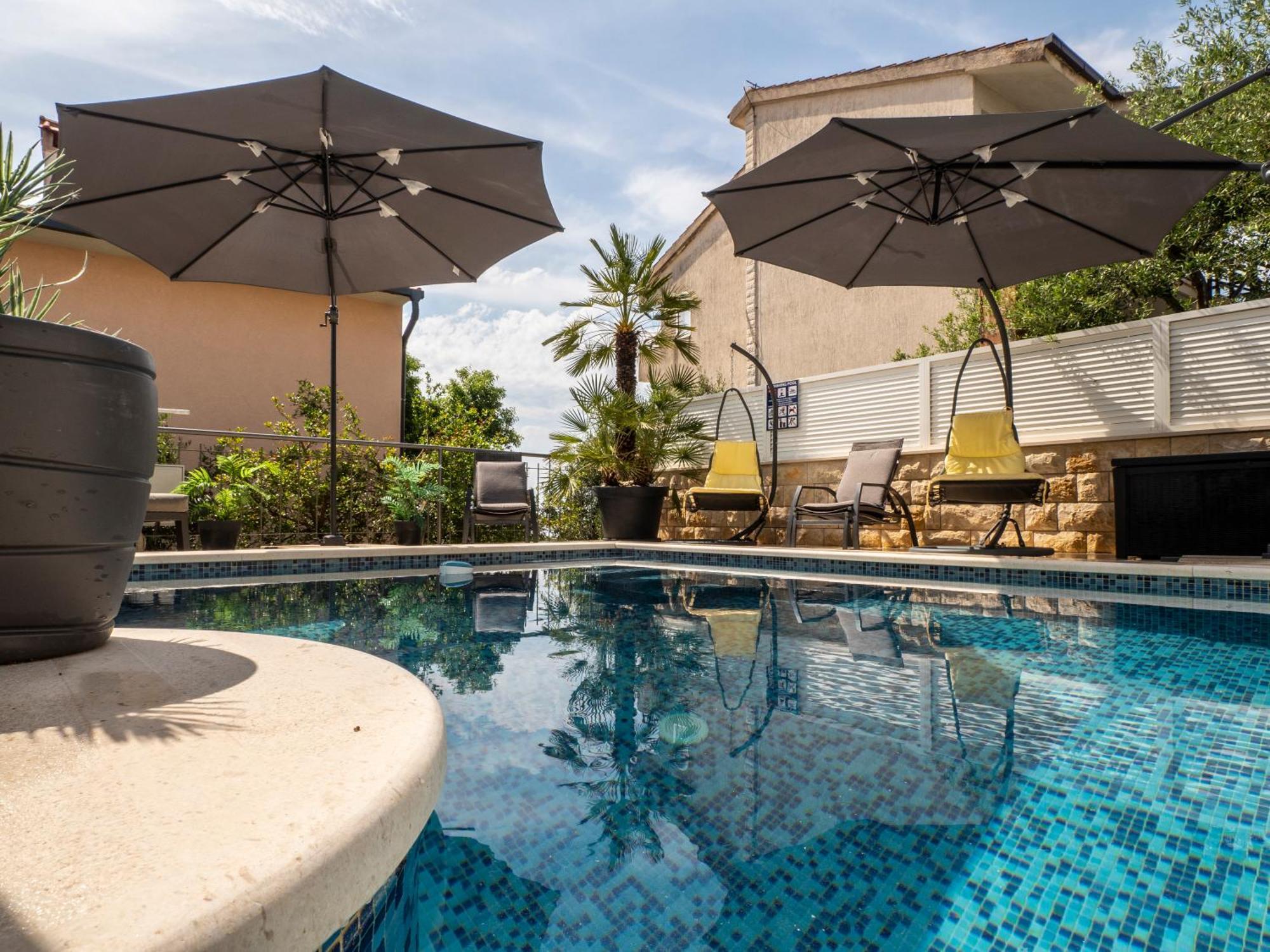 Villa Sirenis Trogir Ngoại thất bức ảnh
