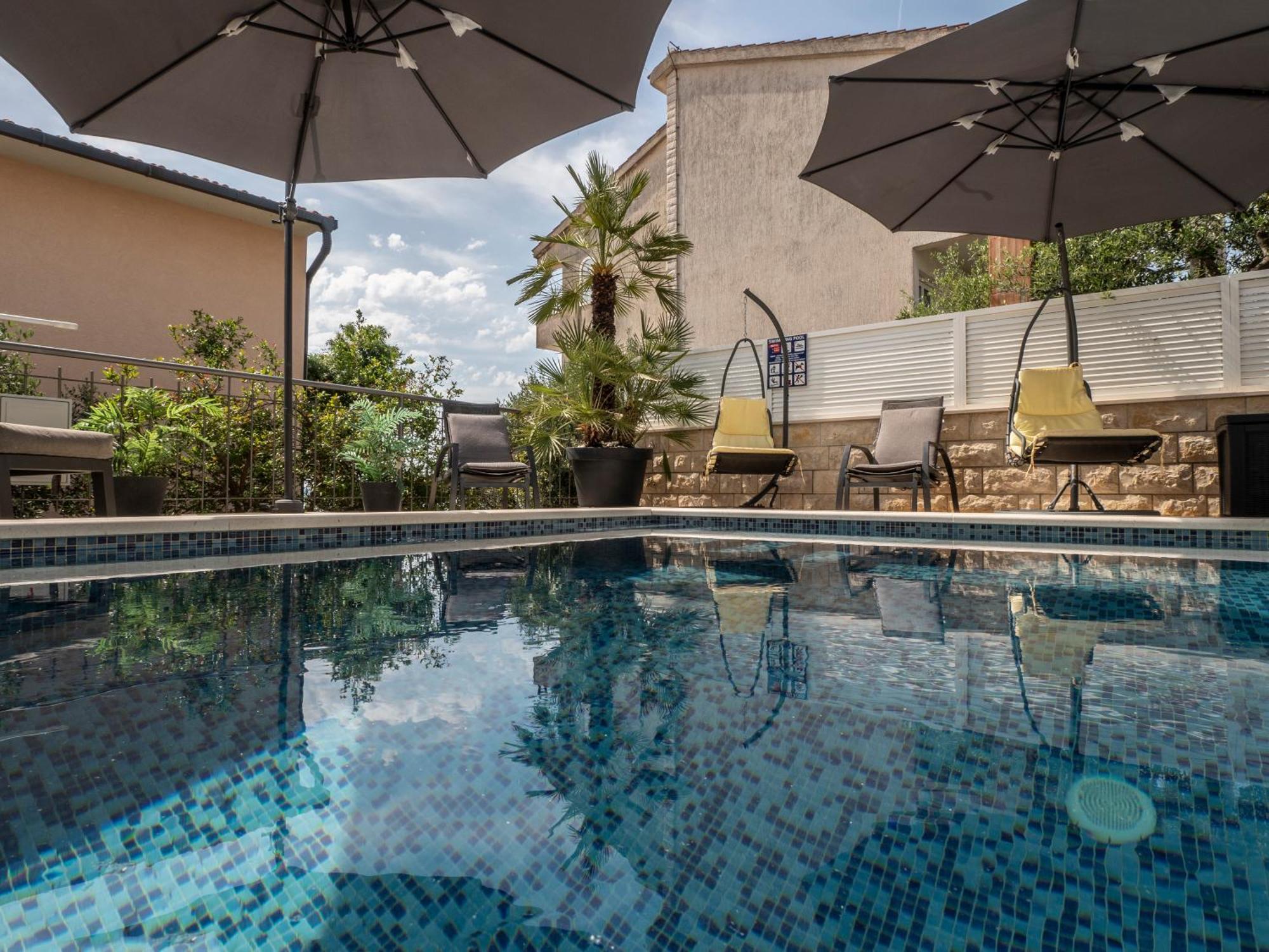 Villa Sirenis Trogir Ngoại thất bức ảnh